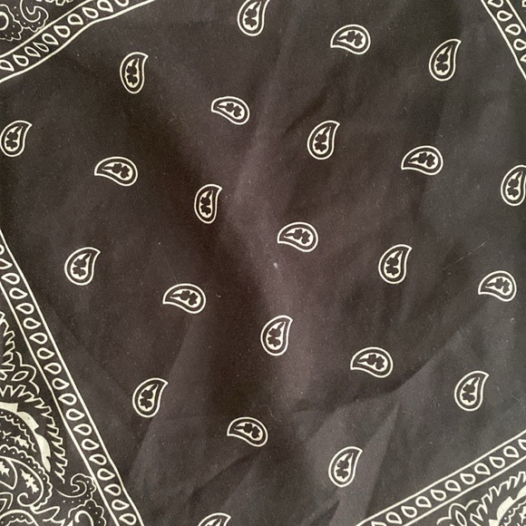 Dark brown paisley kerchief / bandana - Picture 3 of 17